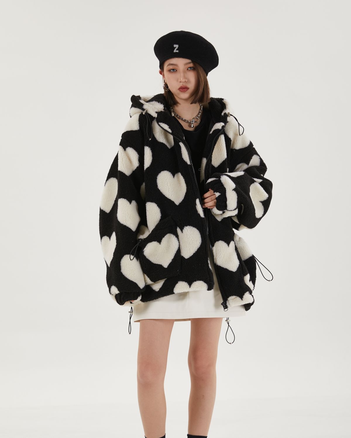Heart Pattern Hooded Jacket - Black / S