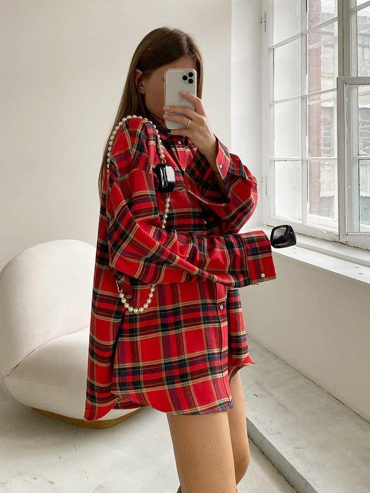 Oversized plaid shirt outlet