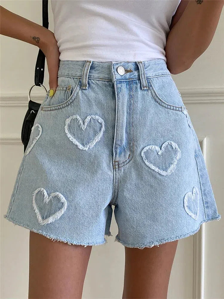 Y2K Heart Patch Denim Shorts - Litlookz Studio