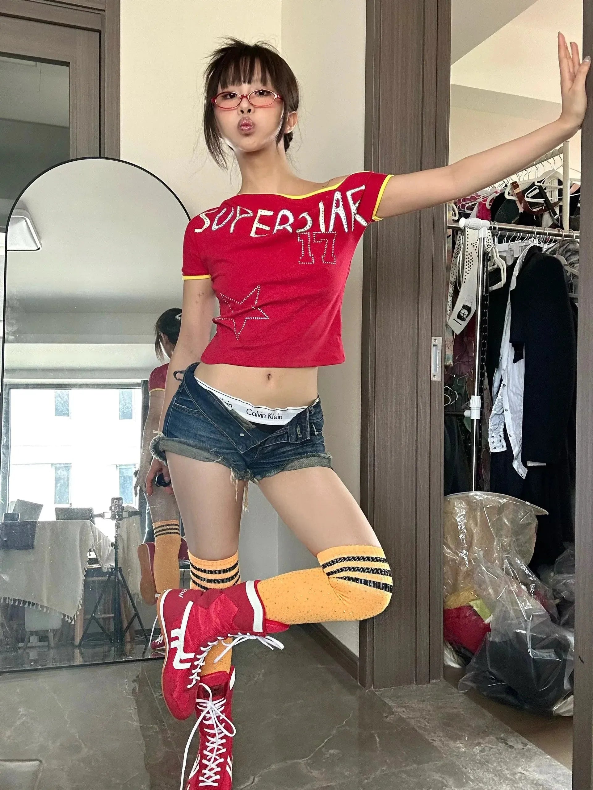 Y2K Superstar One Shoulder Tee - Litlookz Studio