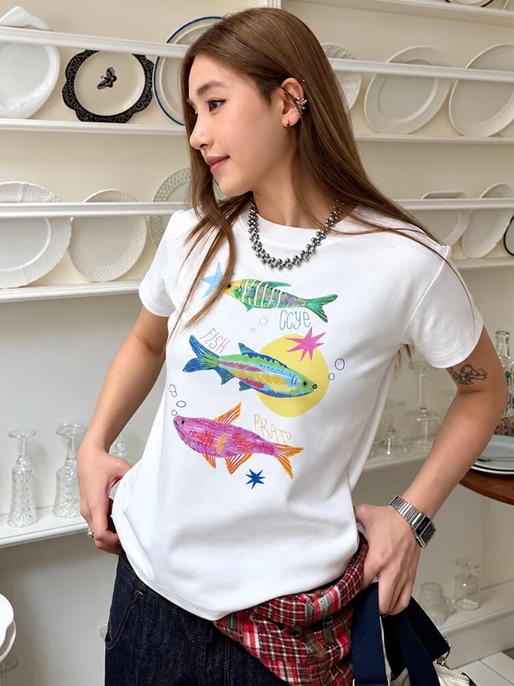 Aquarium Girl Tee