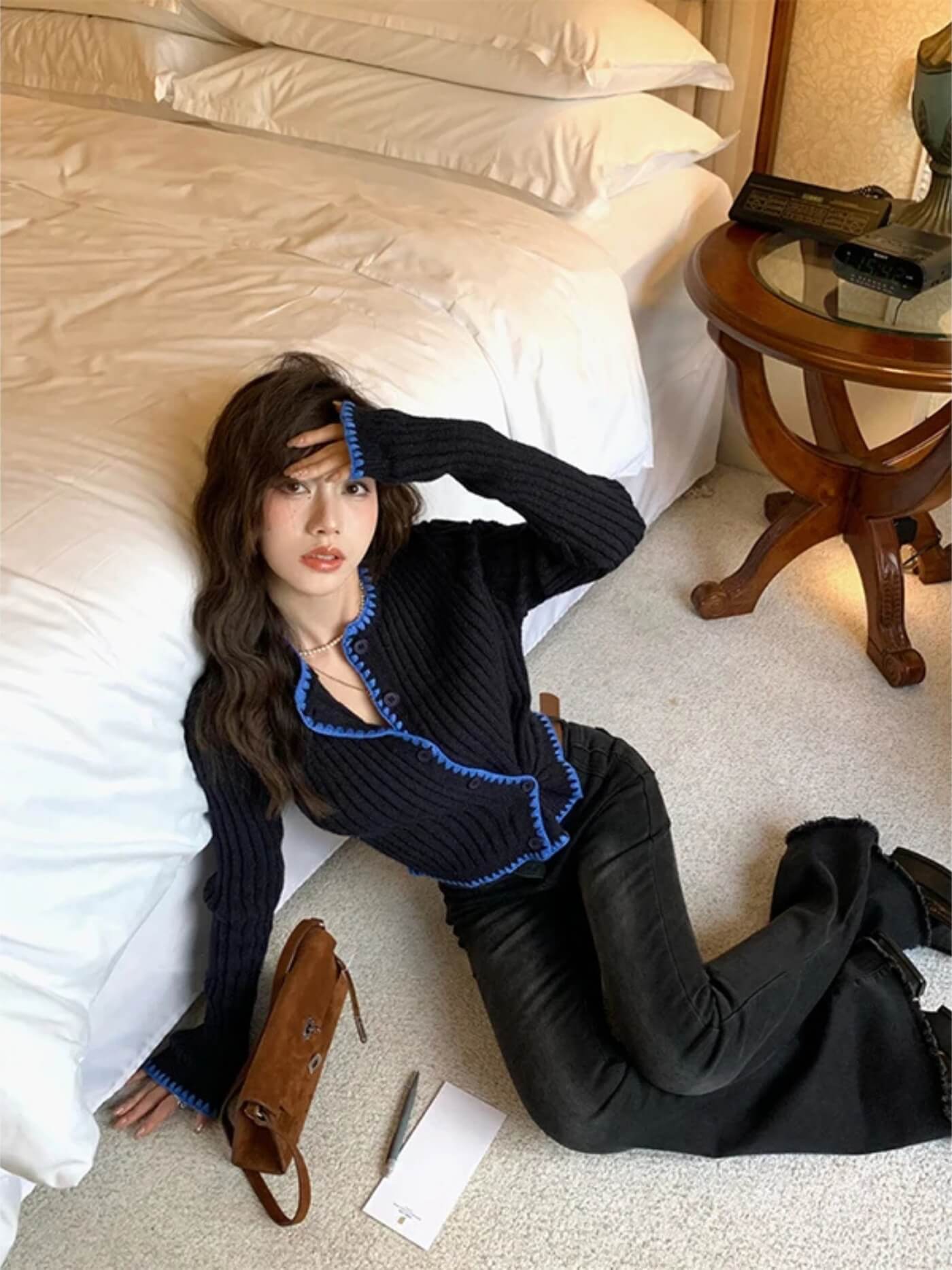 Asymmetric Contrast Trim Knit Cardigan