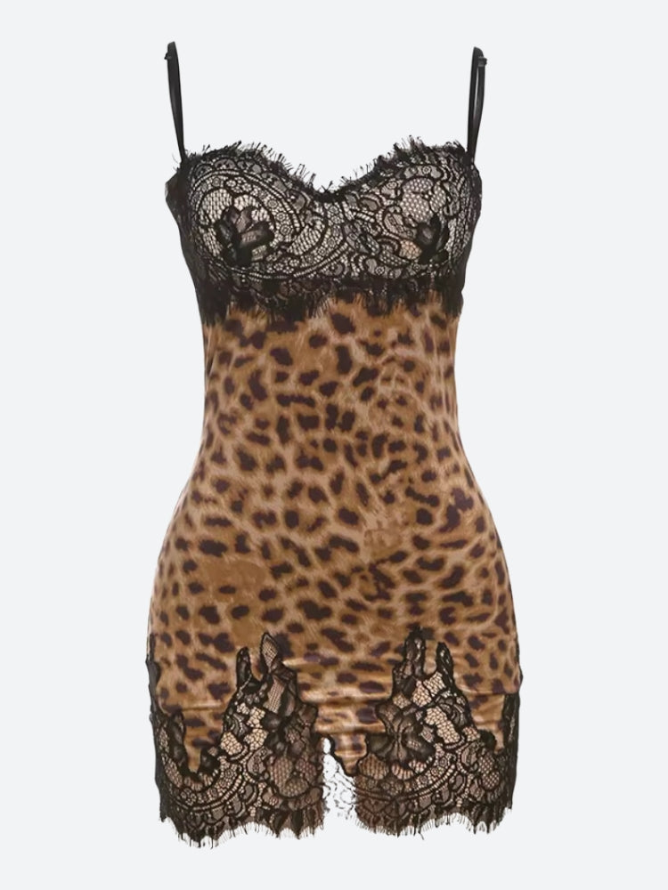 laced dress baddie Windsor Western Baddie Strapless Lace-Up Mini Dress