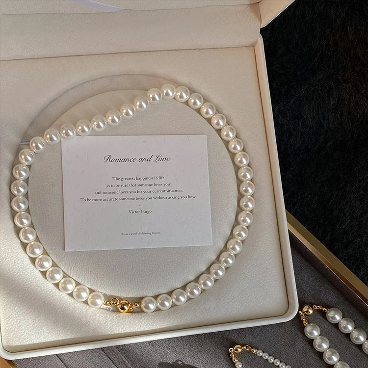 Classic Pearl Necklace