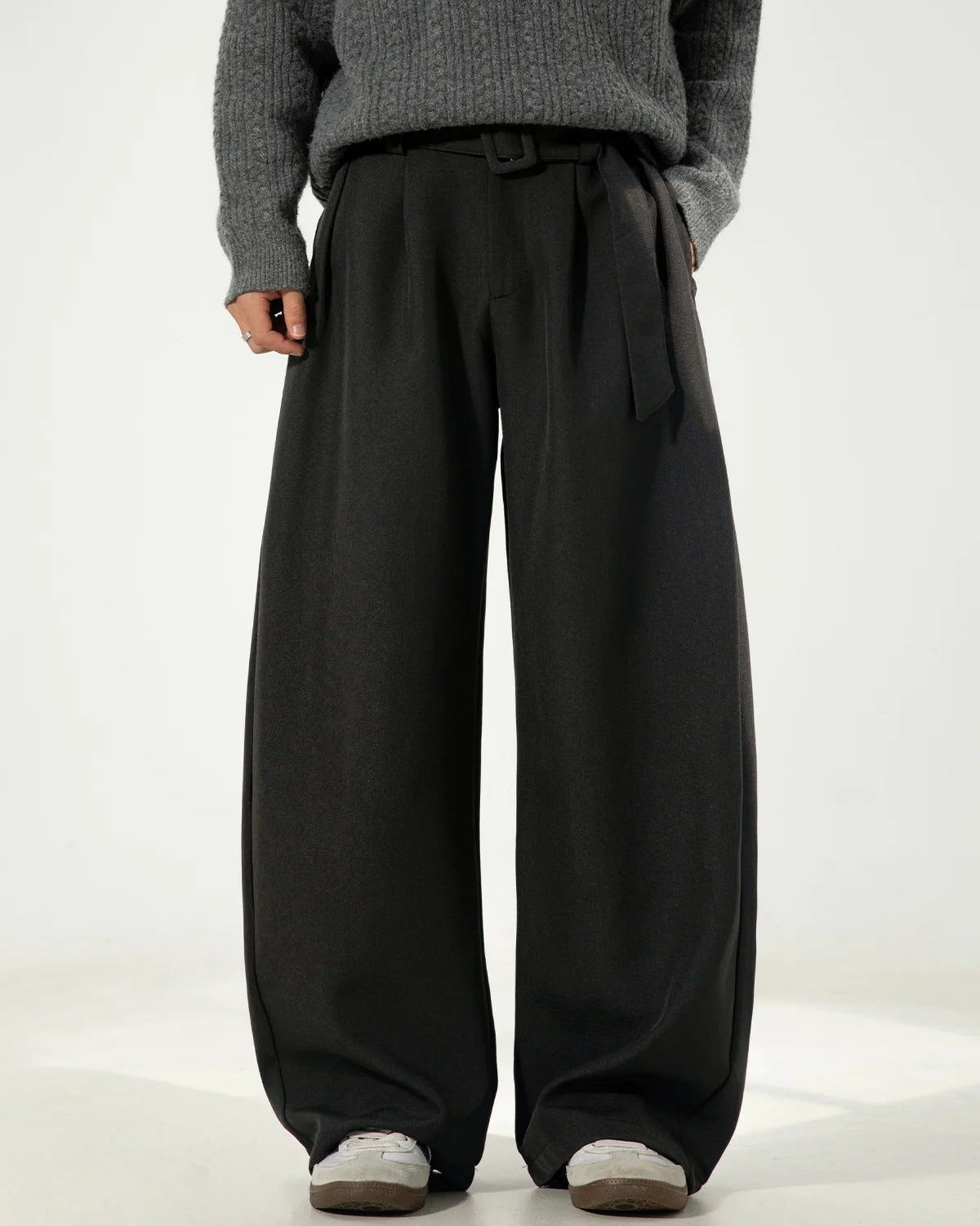 Pleated Wide Pants