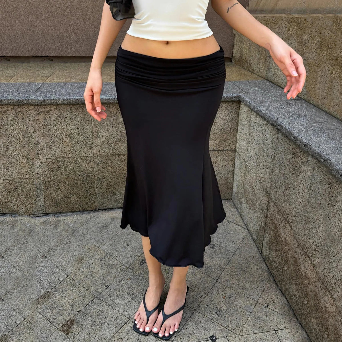 Ruched Waist Midi Skirt