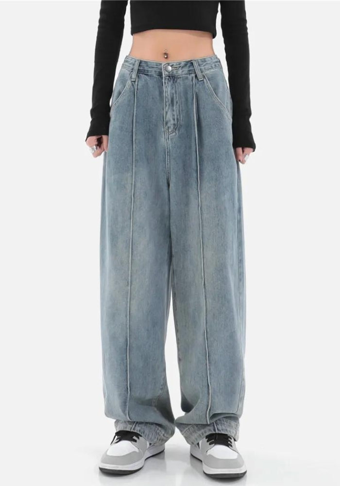 Skater Pleated Baggy Jeans