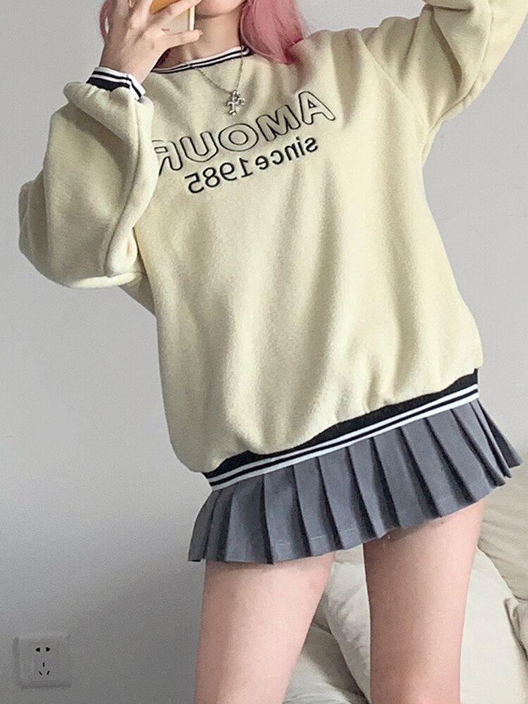 Soft Girl Amour Sweatshirt