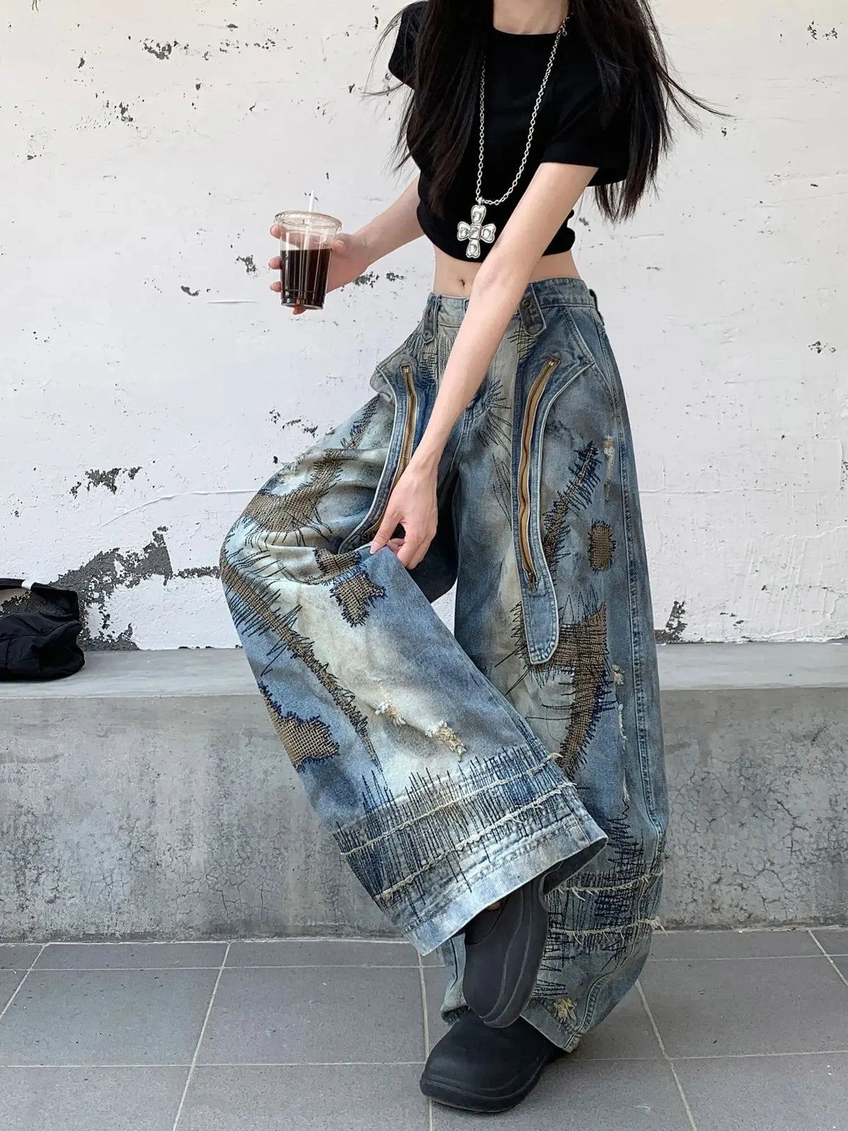 Stitch Baggy Jeans