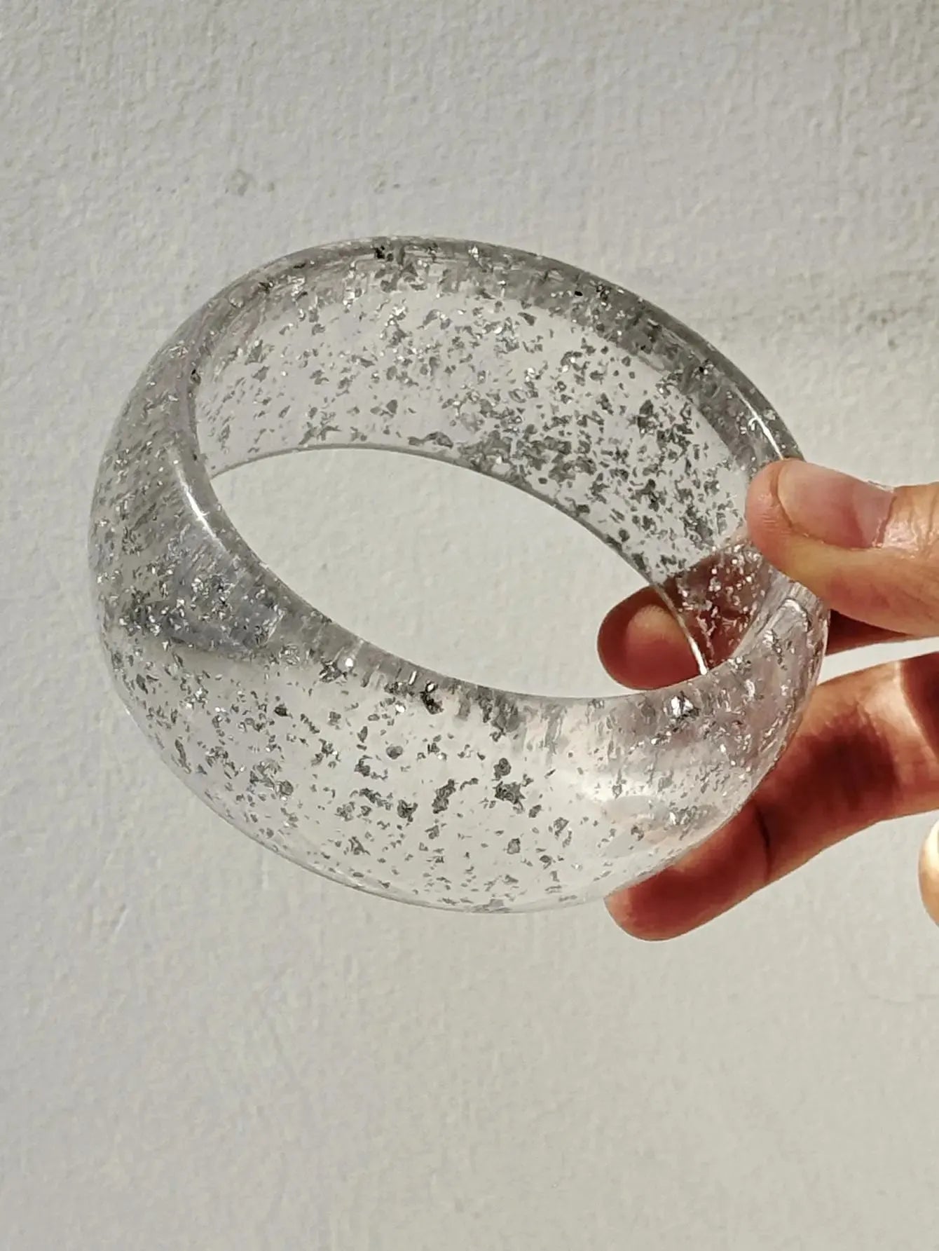 Y2K Clear Resin Bracelet - Litlookz Studio display picture 2