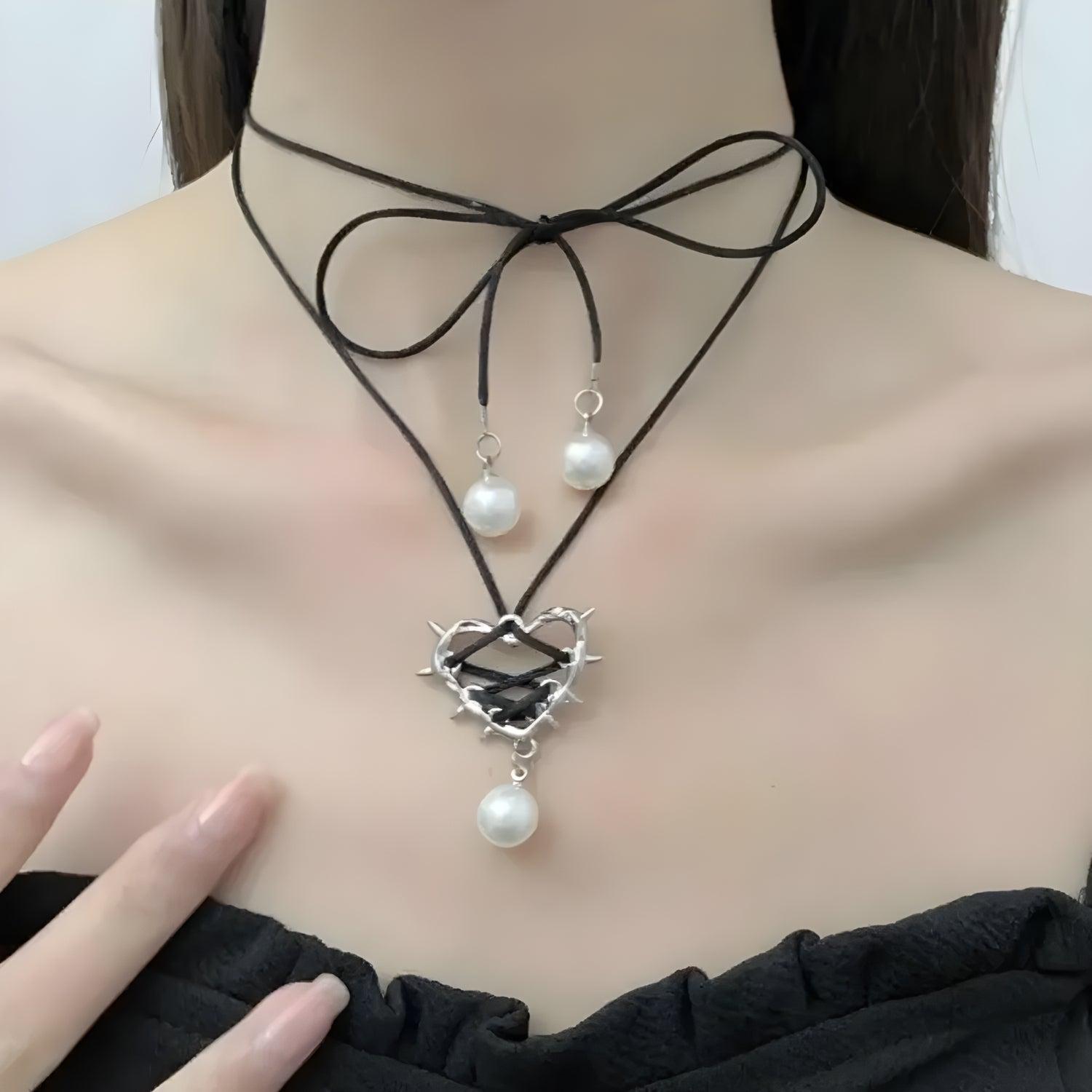 Y2K Coquette Barbed Heart Bow Tie Necklace