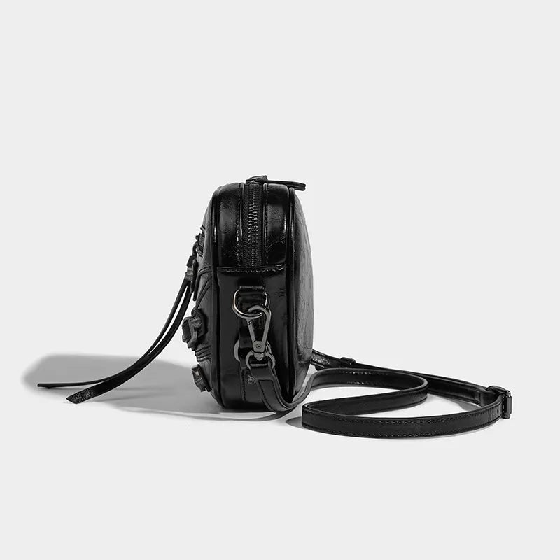 バッグ Y2K leather shoulder bag 2way grunge Y2K Grunge Belted Heart Shaped Bag - Litlookz Studio