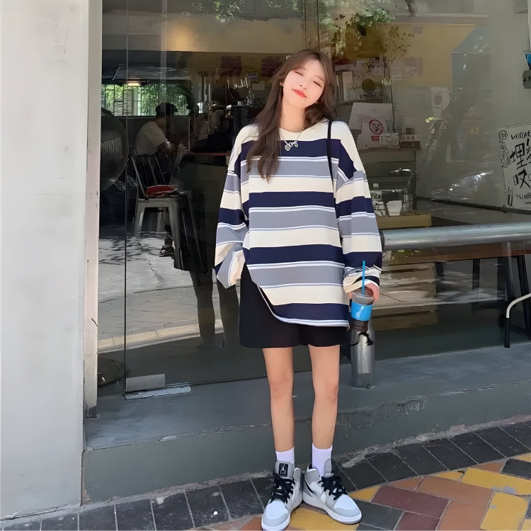 Y2K Vintage Striped Sweatshirt